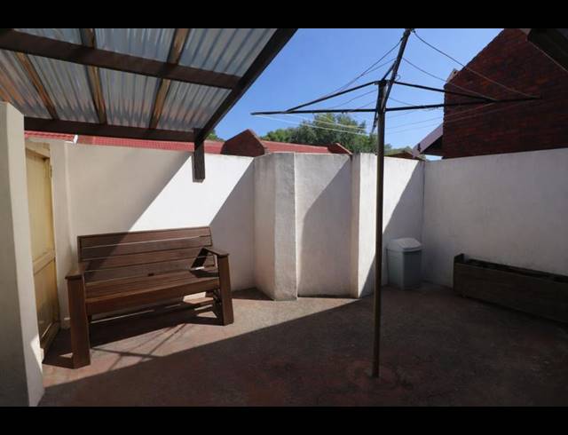 3 BEDROOM TOWNHOUSE FOR SALE IN RANDPARK RIDGE